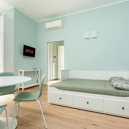 Navigli Home - Brand New Apartment Милано Екстериор снимка